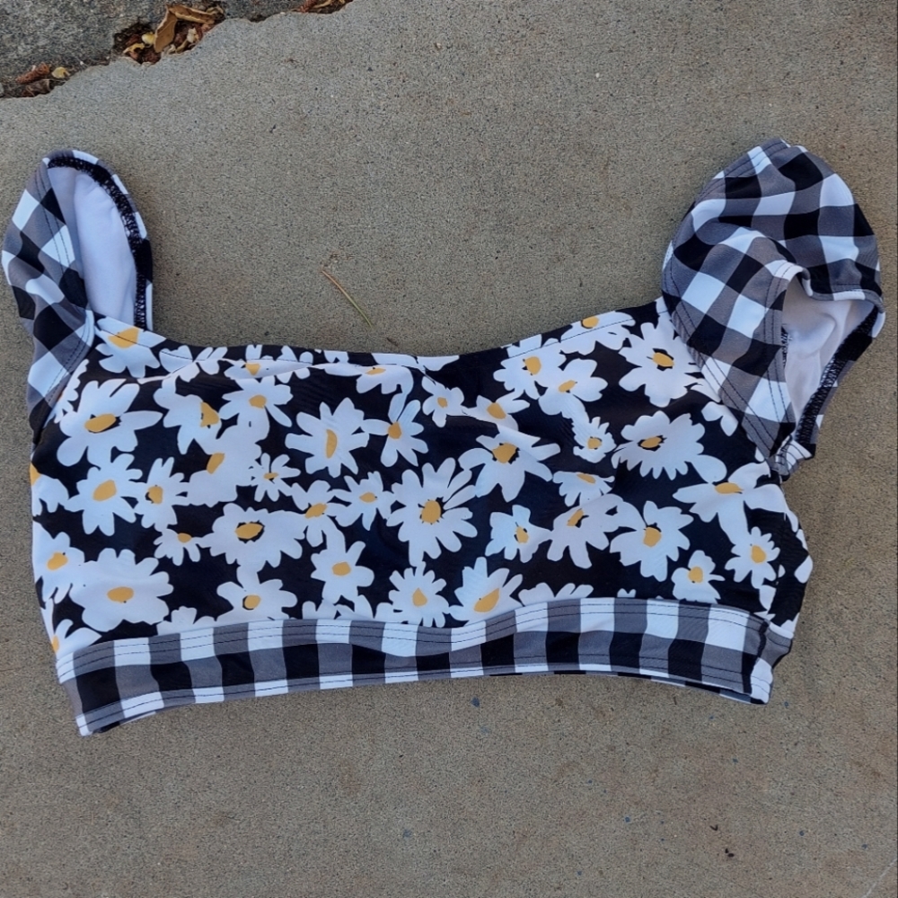 Modcloth Off The Shoulder Patchwork And Daisies B… - image 2